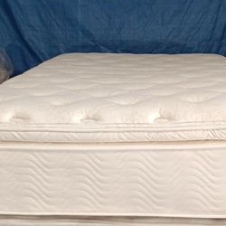 Queen Size Mattress (Colchón Queen Size)