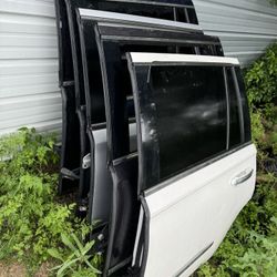 2015-2020 Cadillac Escalade rear Door Assembly 