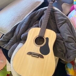acoustic guitar 