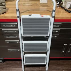 Ladder New $50 Cash Not Less