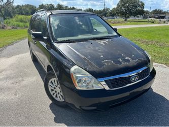 2012 KIA Sedona