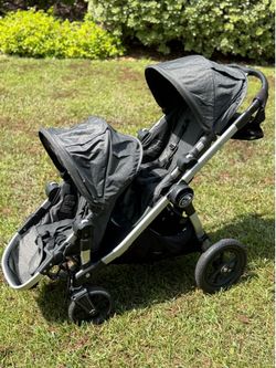 Baby jogger city select double stroller