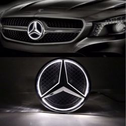Front Grille White Light LED Star Emblem Badge for Mercedes Benz 2011-2018