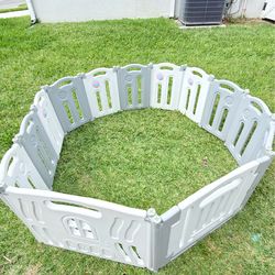 Selling interactive baby playpen