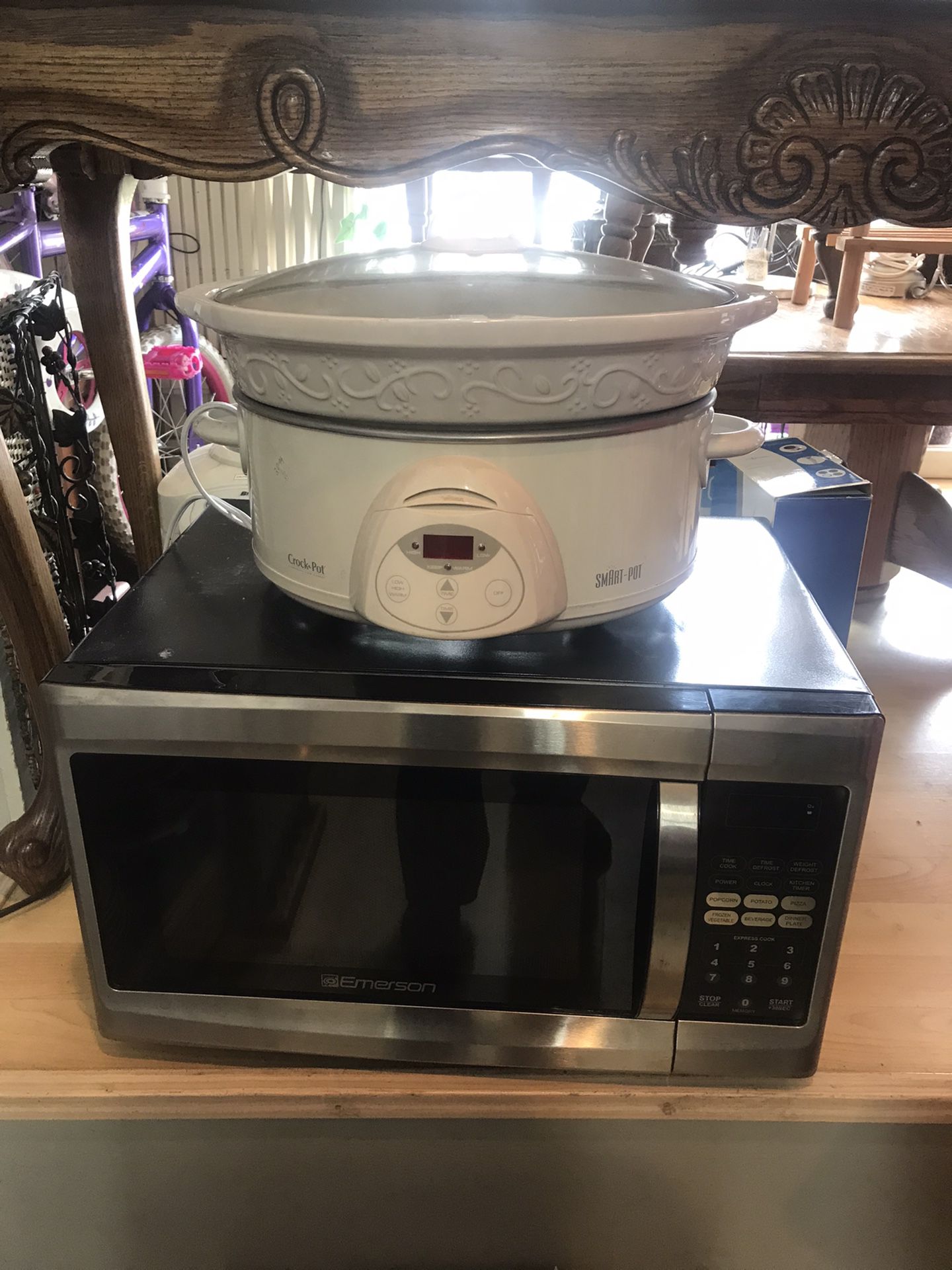 Emerson Microwave And Crock Pot, Individually Priced 