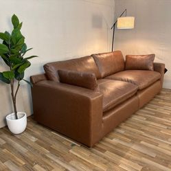 EXCLUSIVE] EMILIA CARAMEL LEATHER 2-PIECE LOVESEAT