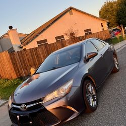 2015 Camry SE