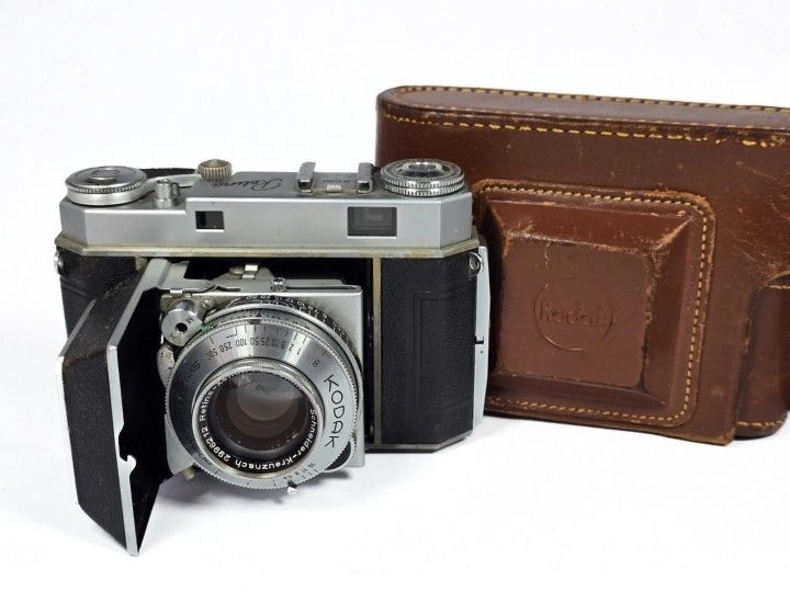 Kodak Retina IIa 35mm Rangefinder Camera w/ Xenon 50mm f/2 Lens & Case *Germany*