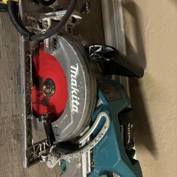 makita xgt bl motor gsro1 With Battery /10 Amp Deep Cut Band Saw Kit