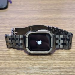 Apple Watch Series 8 - 45mm