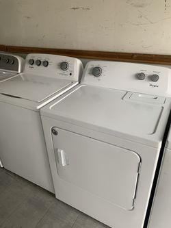 Super clean, simply beautiful washer and dryer whirlpool