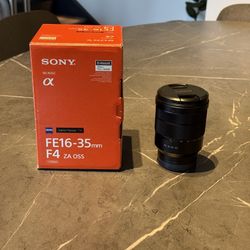 Sony Zeiss FE 16–35mm F4 ZA OSS Lens – Excellent Condition – Full Frame E-Mount