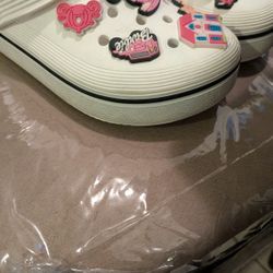 Crocs Girls Size 2