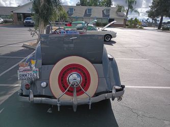 1934 Chevy Master deluxe roadster