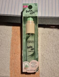 Physicians Formula Butter Glow Corrector Green