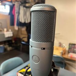 Microphone 