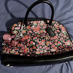 Authentic Coach Purse With Coach Keychain  And Matching Wallet