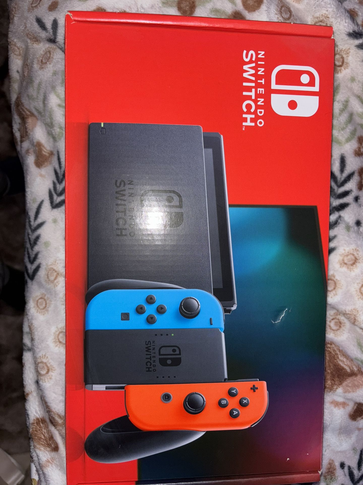 Nintendo Switch With Mario Kart 8 Deluxe