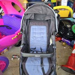 Free 3 Wheeled Stroller