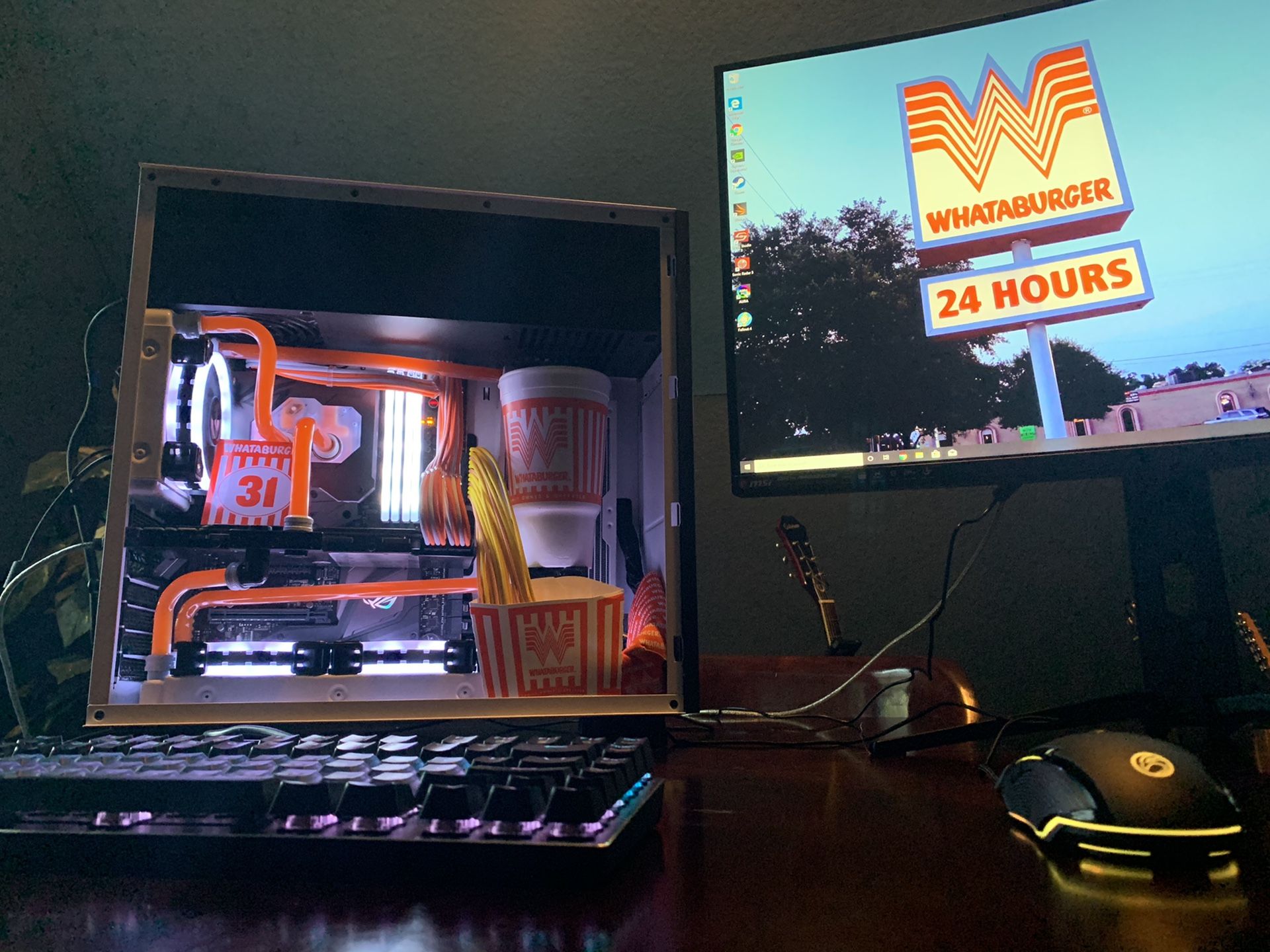 Custom WhatABurger themed gaming Pc