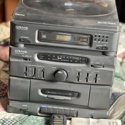 3 disc CD Player with speakers