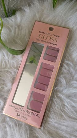 Dashing Diva Gloss Ultra Shine Gel palette