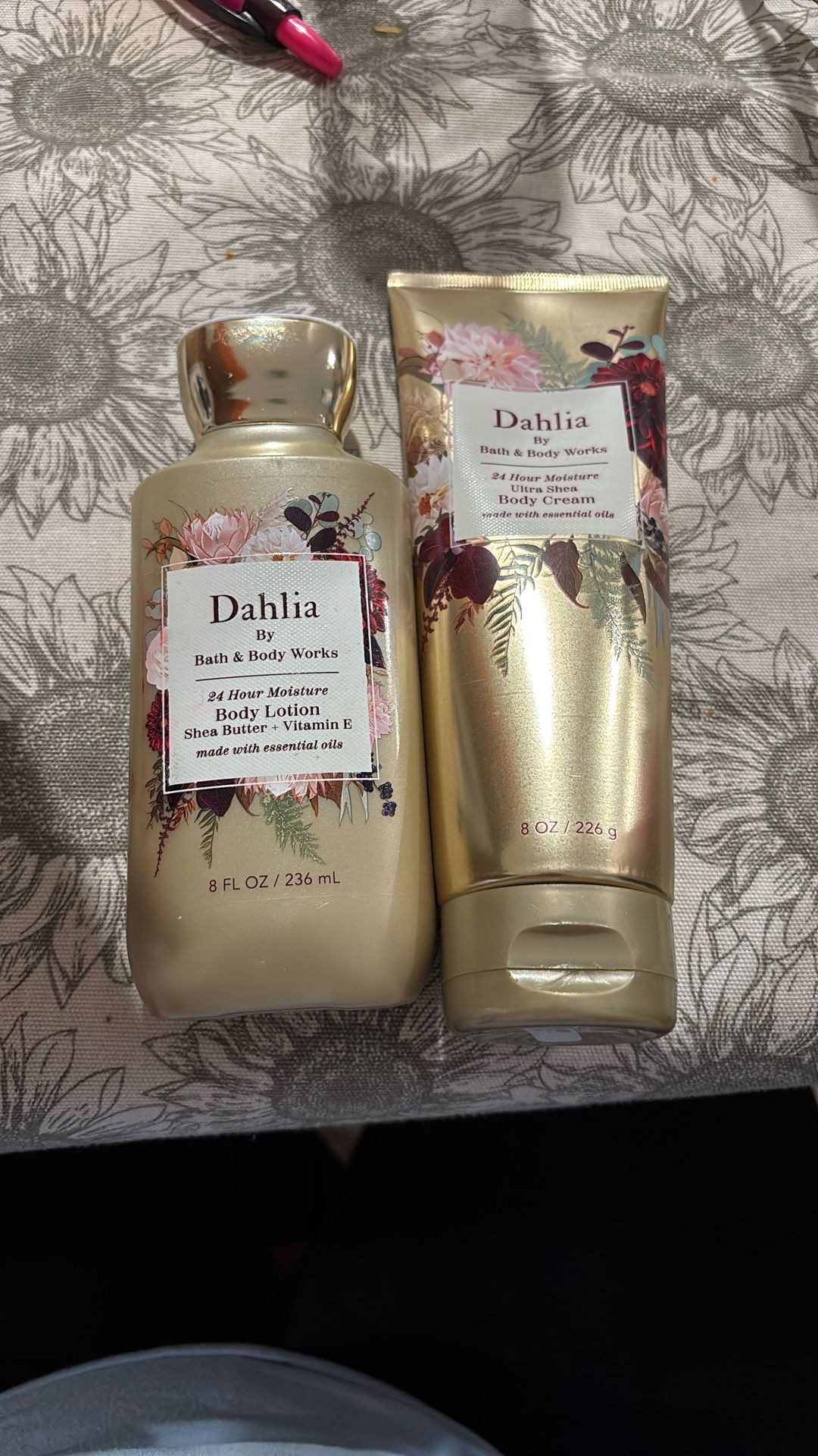 Bath and Body Works : Dahlia