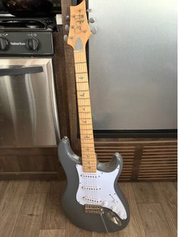 PRS SILVER SKY SE WITH MORE