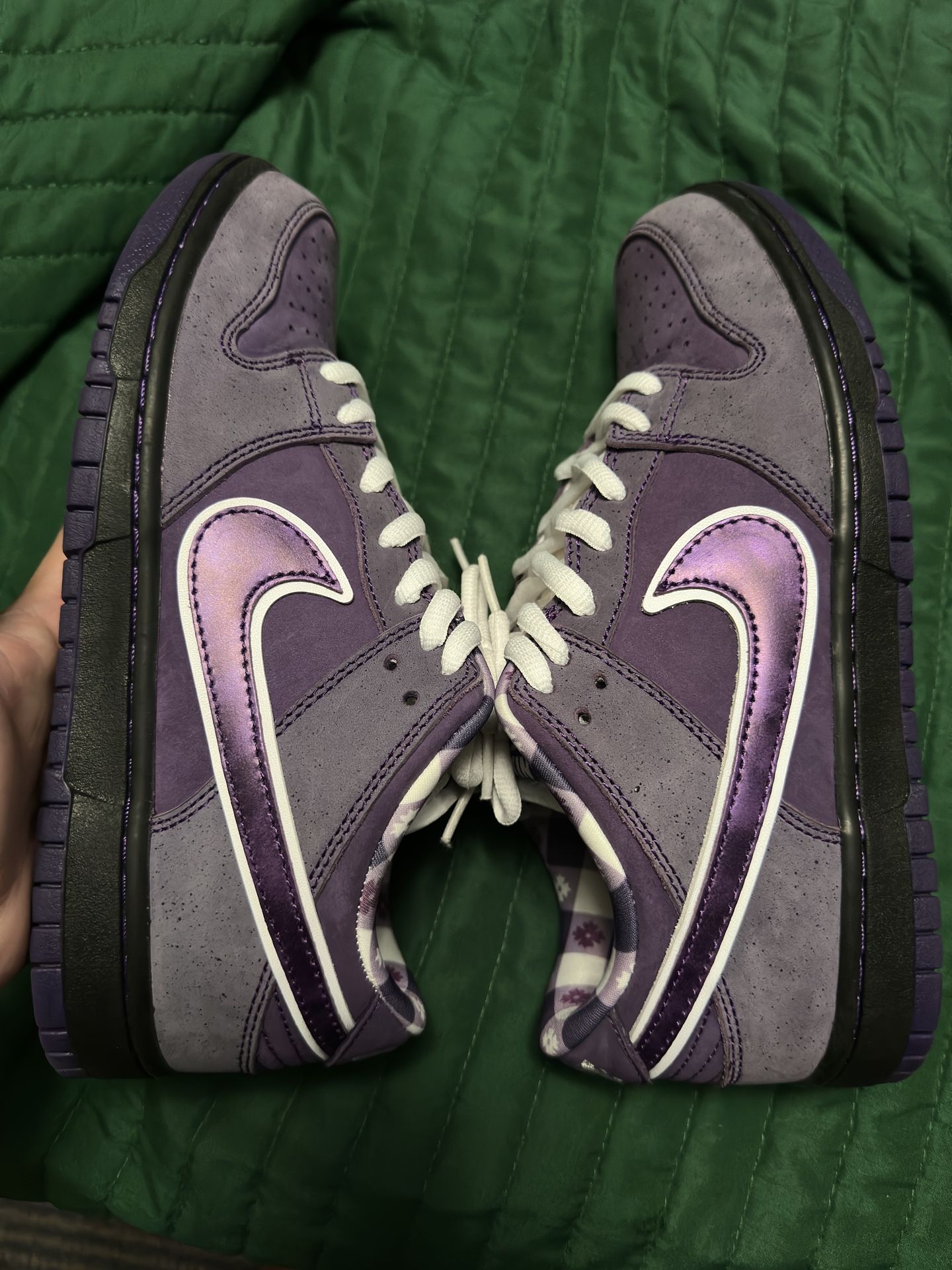 purple lobster dunks