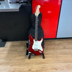 Squier Strat Electric Guitar 199707