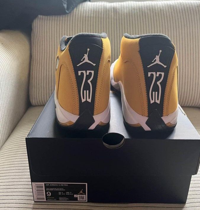 Jordan Retro 14