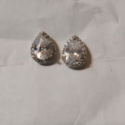 Diamond Ear Rings Over Two Carats