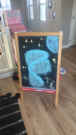 Easel/Chalkboard