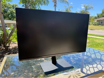 Samsung 24” Monitor