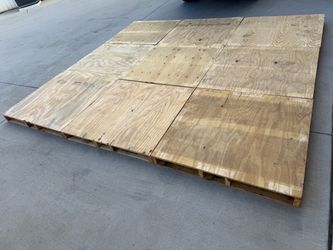 Plywood pallets heavy duty 45x48 9 total