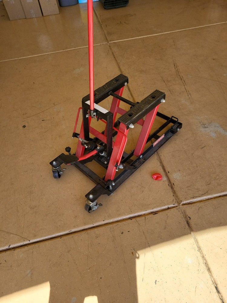 Craftsman Motorcycle Lift $40