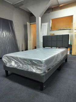 Twin size bed