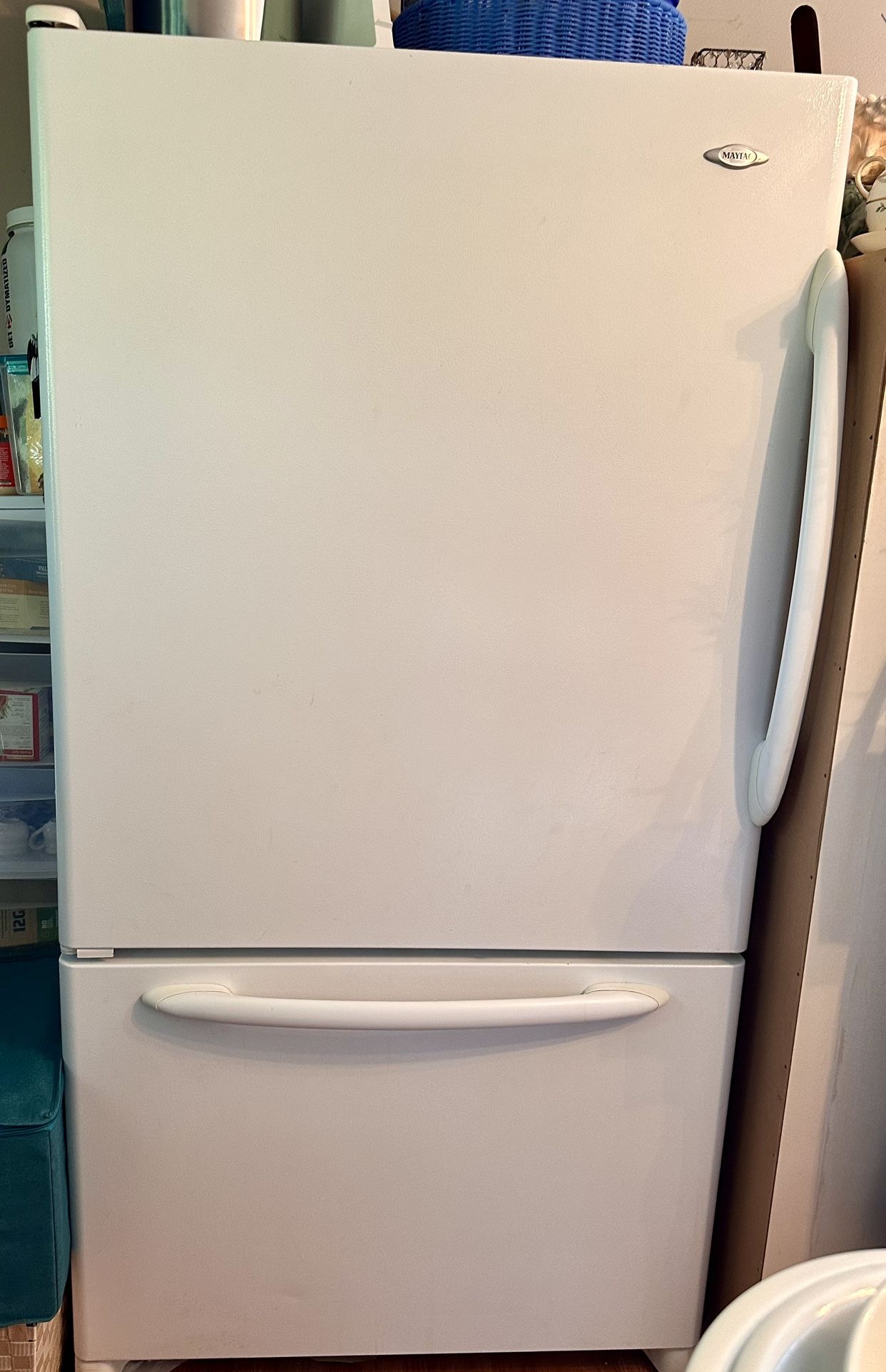 Maytag 25 cu. ft. Bottom Freezer Refrigerator – White – Downsizing