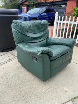 Reclining electric arm chair and manual