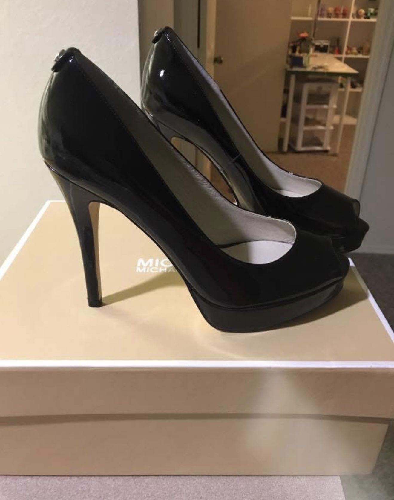 Women’s Shoes