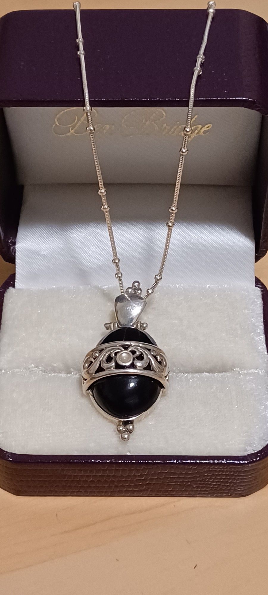 Vintage Black Onyx Pendant Necklace Sterling Silver 