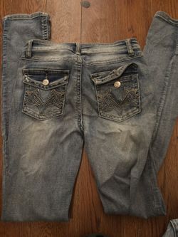 Cute Design On The Back Jeans