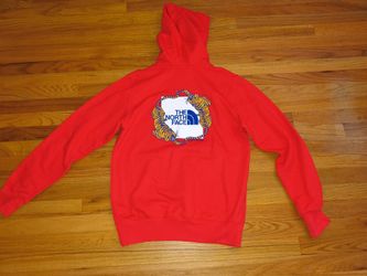 Men's North Face Red Hoodie
