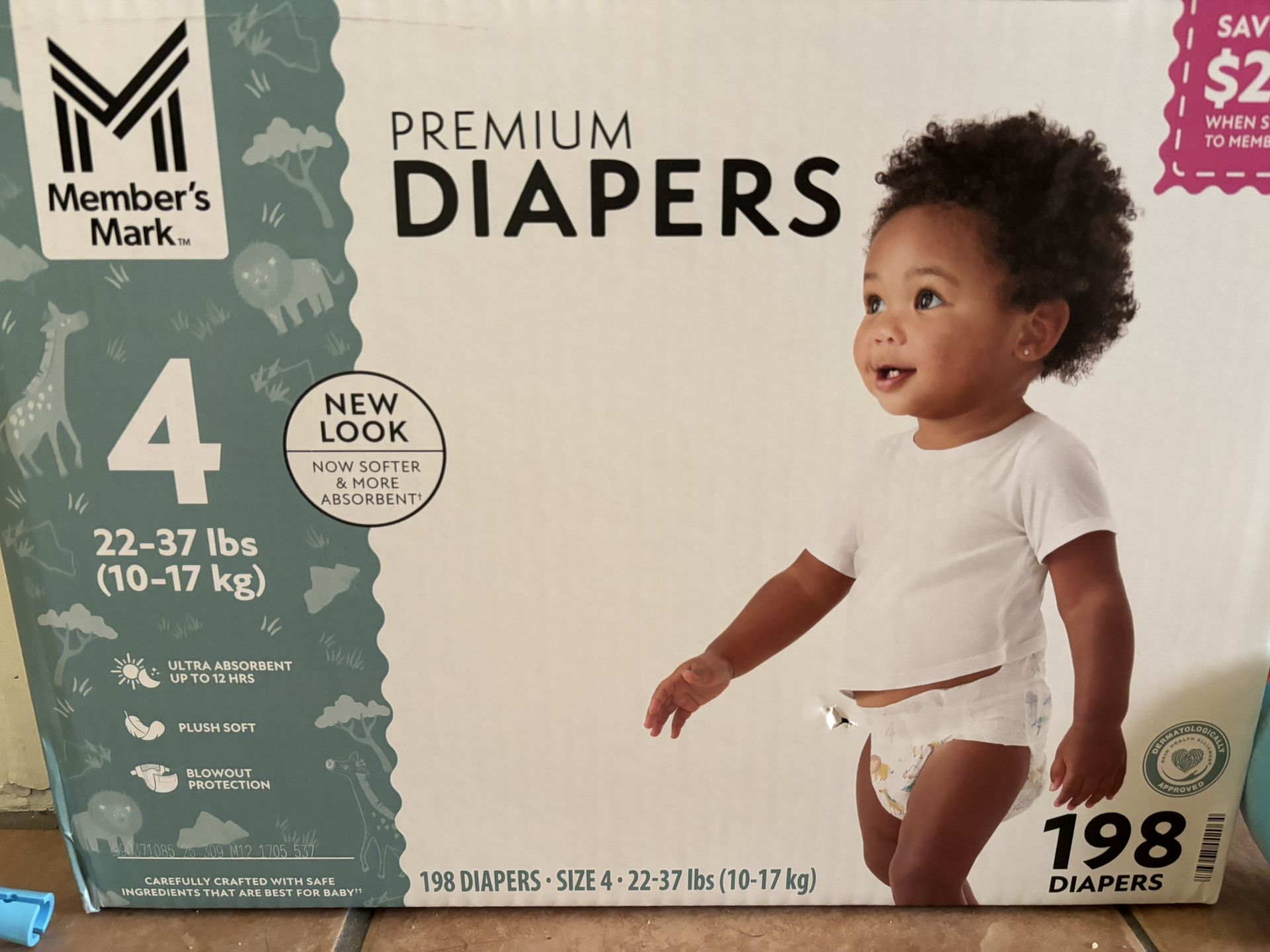 Unopened Box Of Members Mark Size 4 Diapers