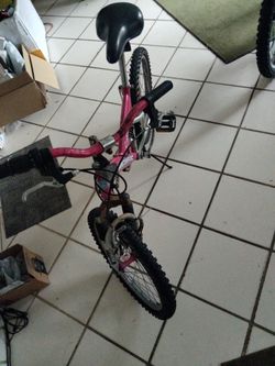 Little Girl's Bike 16 Inch For 5-9 Year Old 