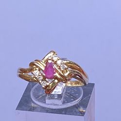 14k Ruby Diamond Ring 