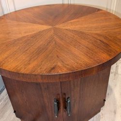 Vintage Lane Side Or Coffee Table Mid-Century Cabinet Mcm Round Walnut Finish Beautiful Shape Record Album Storage