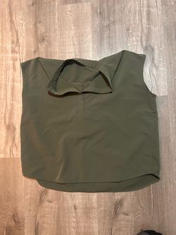 short sleeve figs top