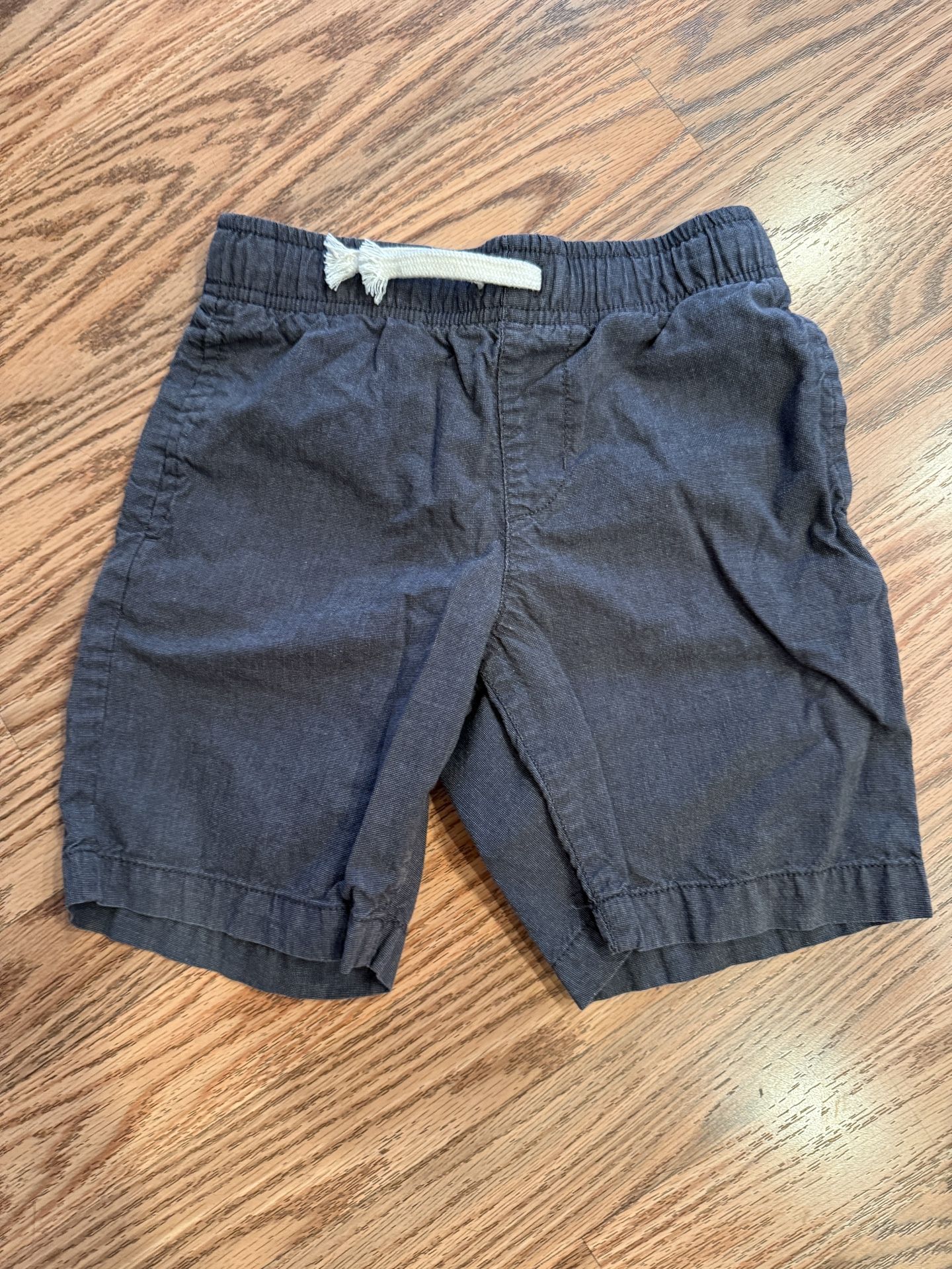 Boys Charcoal Shorts Size Small 6/7
