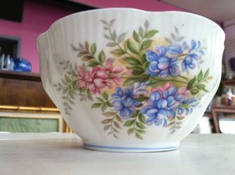Royal Albert Made in England Bone China Blossom Time Series Wisteria 4" Cup